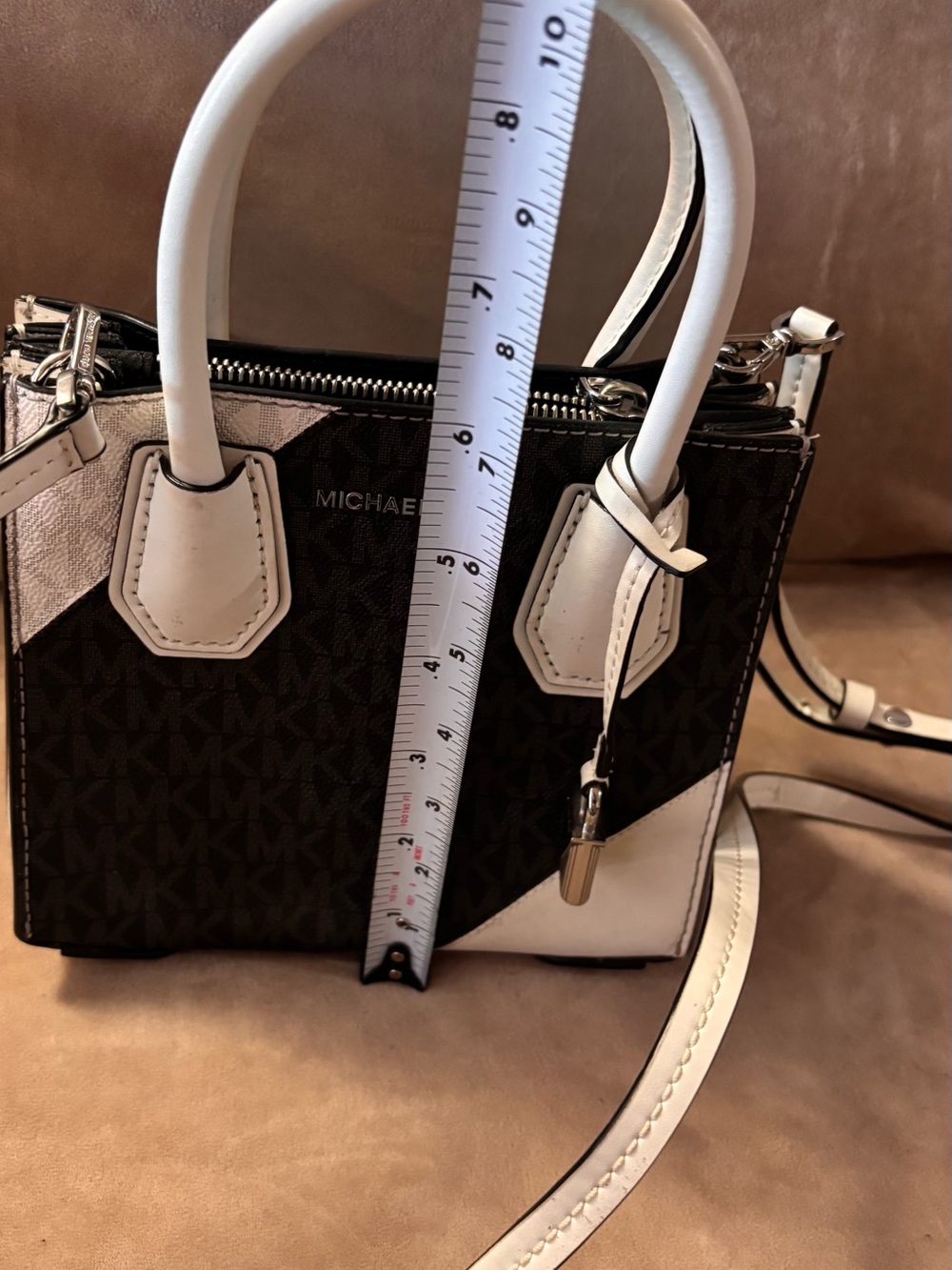 Michael Kors Black and White Mini Satchel with Crossbody Strap - Picture 5 of 10